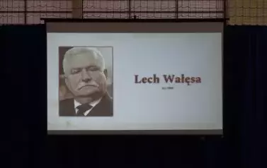 Apel poświęcony patronom szkoły 06.12.2024 r. 16