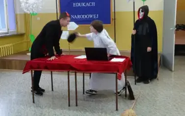 Dzień Edukacji Narodowej - nagrody i występ młodzieży 14.10.2025 r. 45
