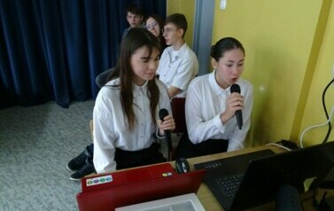 XXII Międzyszkolny Konkurs "Nobliści polscy" 64