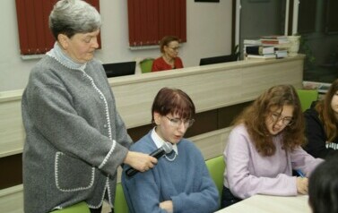 Warsztaty dziennikarskie w Miejskiej Bibliotece Publicznej 15.11.2023 r. 4