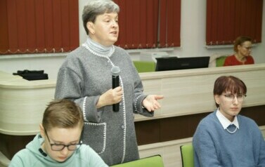 Warsztaty dziennikarskie w Miejskiej Bibliotece Publicznej 15.11.2023 r. 6