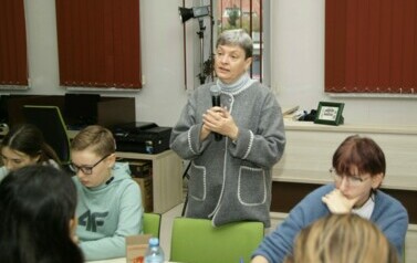 Warsztaty dziennikarskie w Miejskiej Bibliotece Publicznej 15.11.2023 r. 10