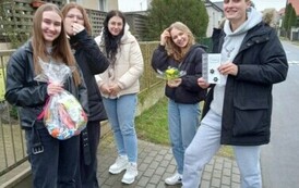 Szkolny Klub Wolontariatu dla senior&oacute;w 1