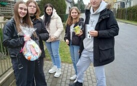 Szkolny Klub Wolontariatu dla senior&oacute;w 2