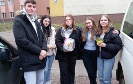 Szkolny Klub Wolontariatu dla senior&oacute;w 4